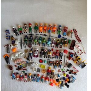Playmobil Mixed Lot 110 pieces plus 42 Figures 1974-2009 Animals Knights Racers